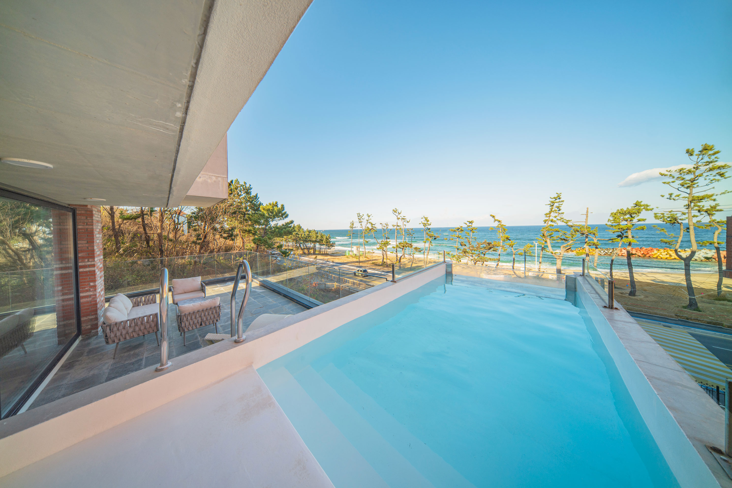 디어웨이브의 2F 테라스 스위트