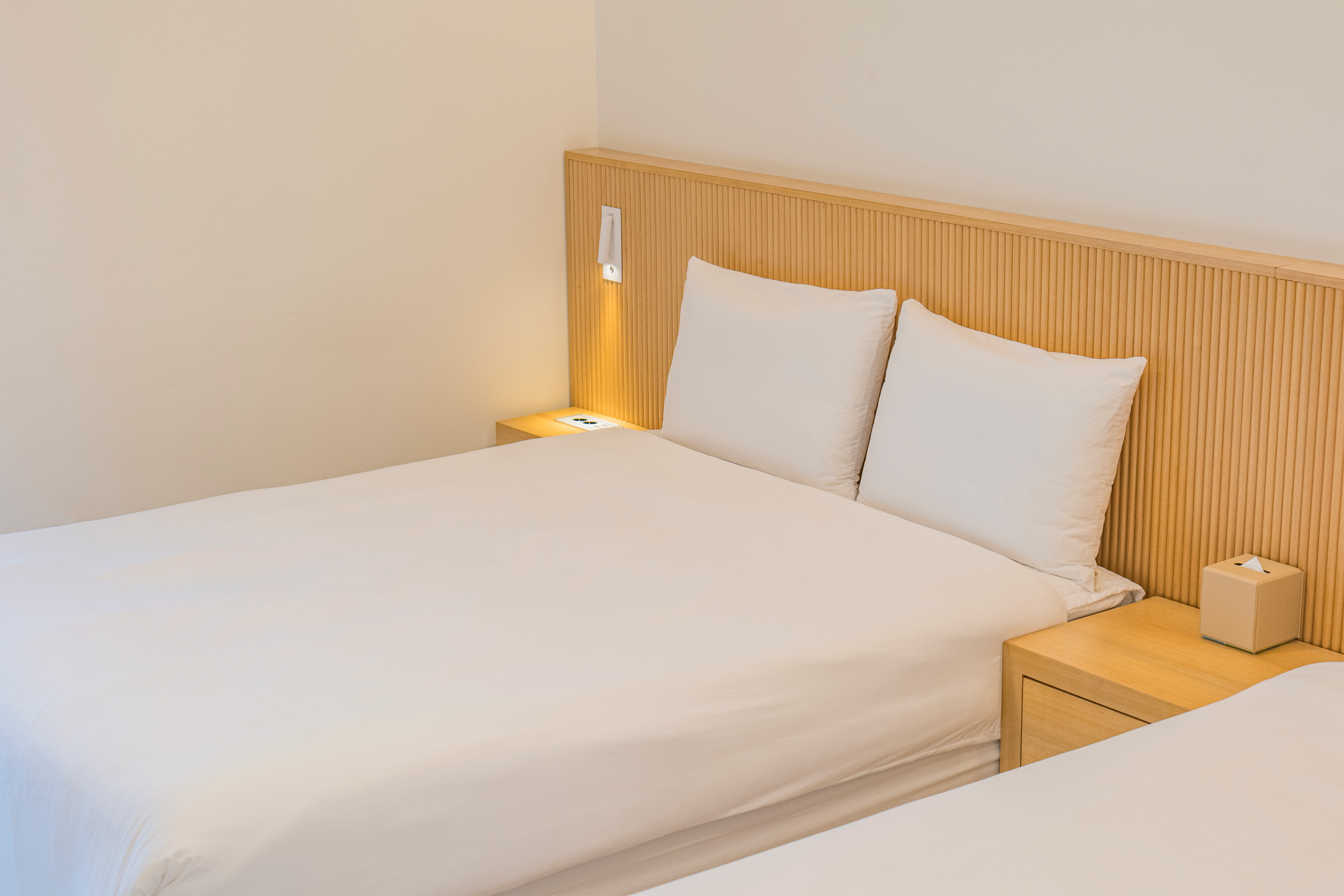 디어웨이브의 4F 루프 스위트