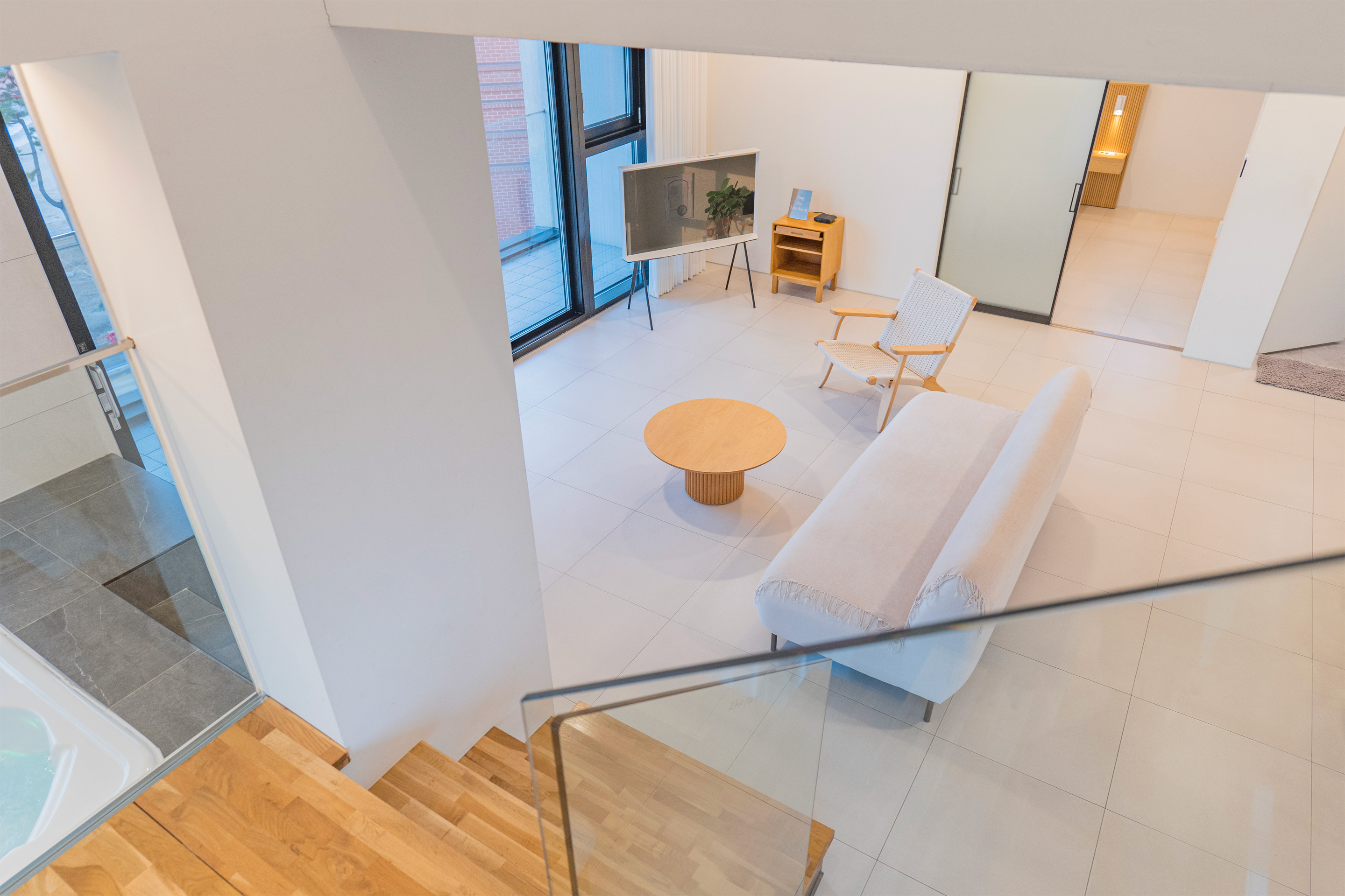 디어웨이브의 4F 루프 스위트